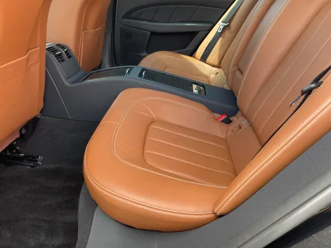 Mercedes-Benz Mercedes-Benz CLS
