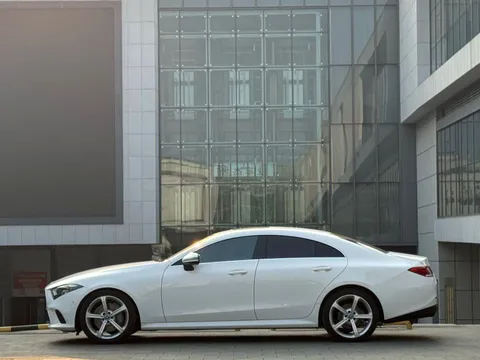 Mercedes-Benz Mercedes-Benz CLS