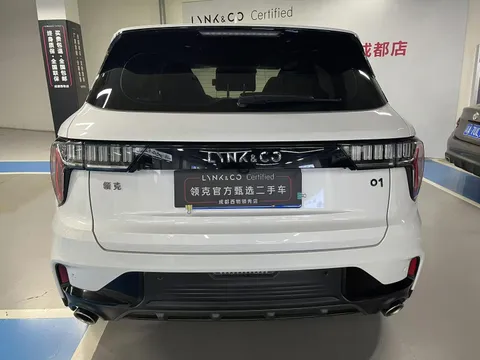 Lynk & Co 01