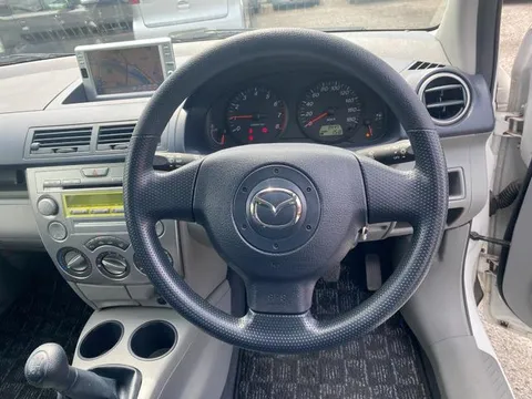 Mazda Mazda2 (Demio)