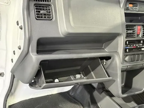 Nissan Clipper Truck