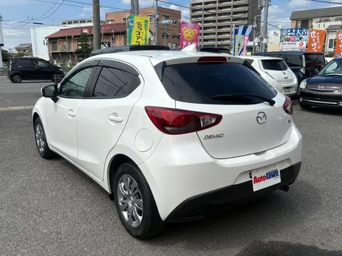 Mazda Mazda2 (Demio)