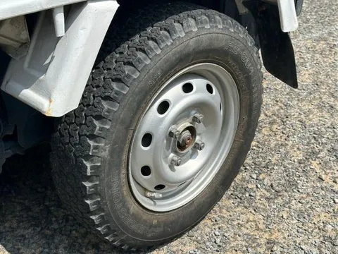 Subaru Sambar Truck