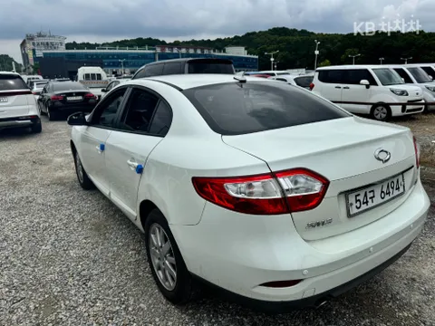 Renault SM3