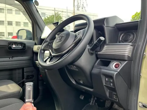 Honda N-VAN Plus Style