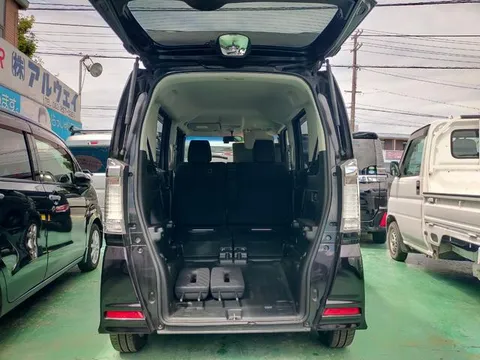 Honda N-BOX Plus Custom