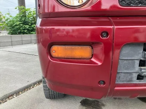Daihatsu Naked