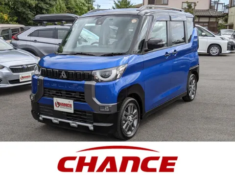 Mitsubishi Delica Mini