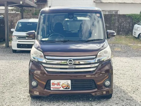 Nissan Dayz Roox