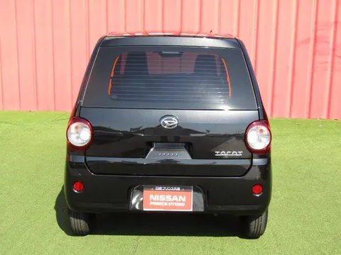 Daihatsu Mira Tocot