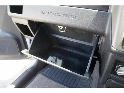 Mitsubishi Pajero Mini