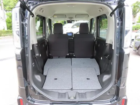 Suzuki Spacia Custom