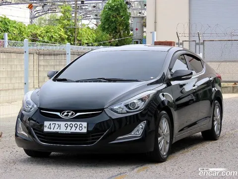 Hyundai Elantra (Avante)