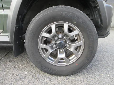 Suzuki Jimny Sierra