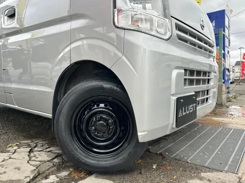 Nissan Clipper