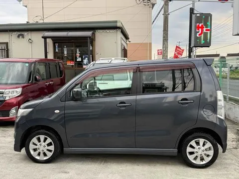 Suzuki Wagon R Stingray
