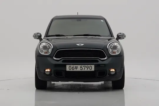 MINI Paceman