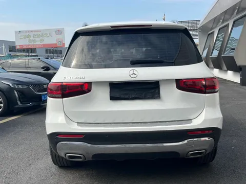 Mercedes-Benz Mercedes-Benz GLB