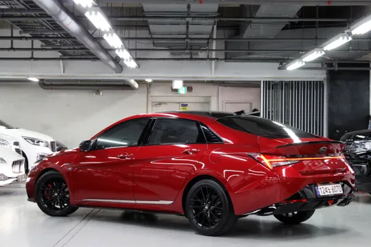 Hyundai Elantra (Avante)