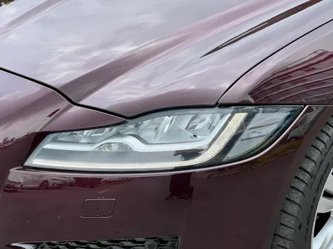 Jaguar XFL