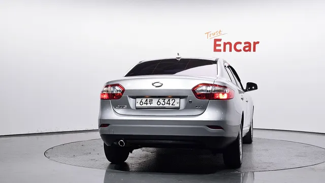 Renault SM3