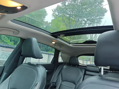 Infiniti QX50