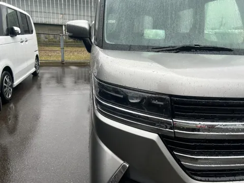 Suzuki Spacia Custom