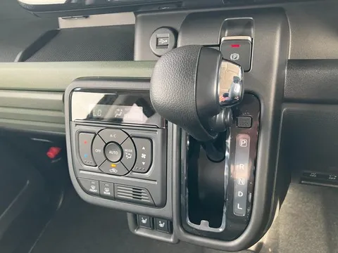 Suzuki Spacia Gear