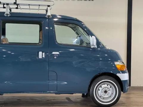 Toyota TownAce Van