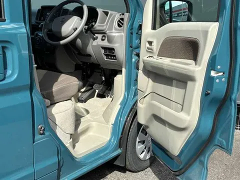 Nissan Clipper
