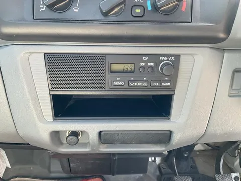 Mitsubishi Minicab Truck