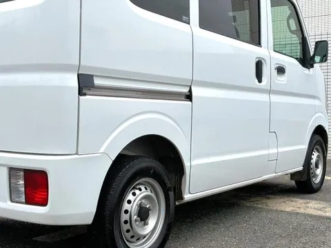 Nissan Clipper