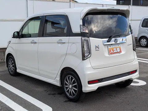 Honda N-WGN Custom