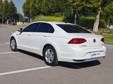 Volkswagen Lamando