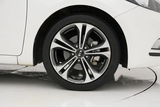 Kia Cerato (K3)