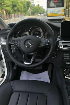 Mercedes-Benz Mercedes-Benz CLS