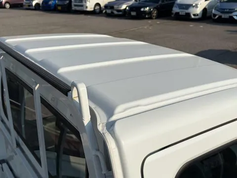 Mazda Scrum Truck