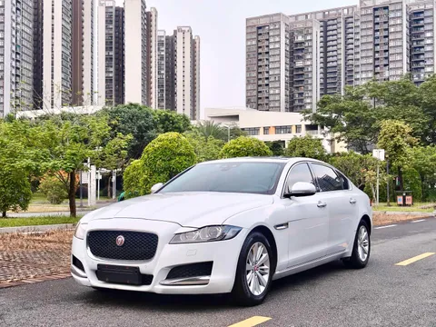 Jaguar XFL