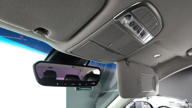 Genesis G90 (EQ900)