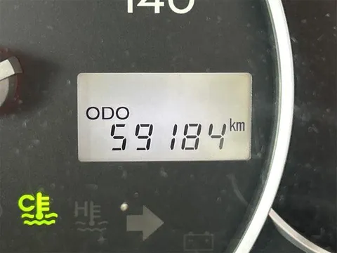 Subaru Lucra