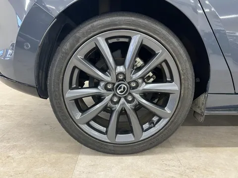 Mazda MAZDA3 Fastback