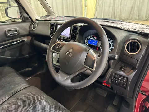 Mitsubishi eK Space Custom