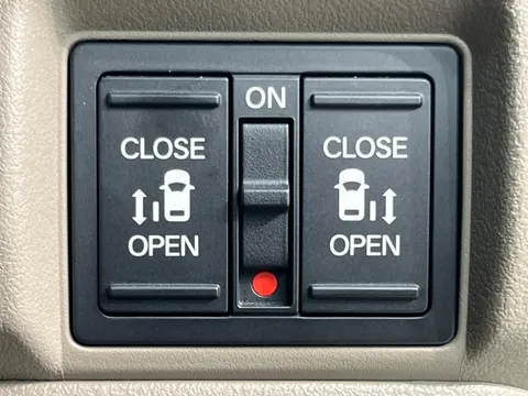Honda N-BOX Joy