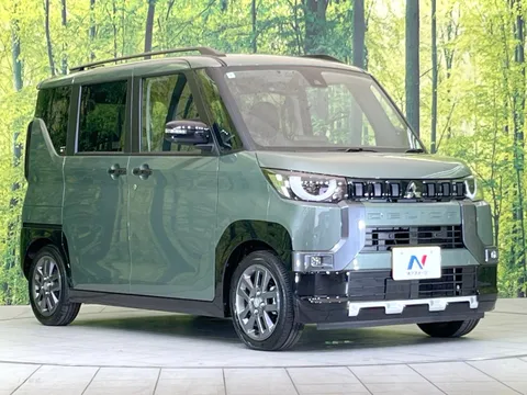 Mitsubishi Delica Mini