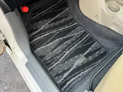 Daihatsu Mira Custom