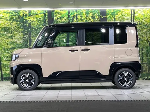 Mitsubishi Delica Mini