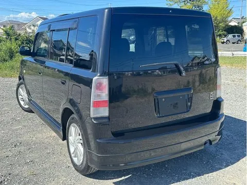 Toyota bB