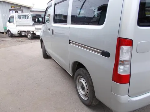 Toyota TownAce Van