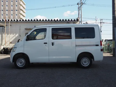 Toyota TownAce Van