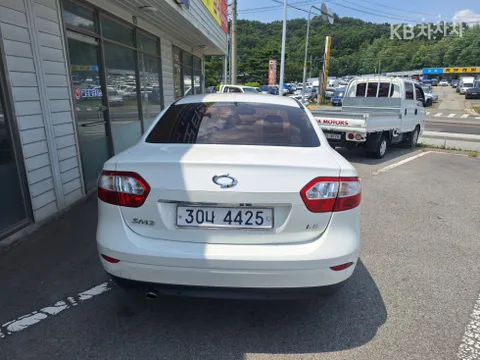Renault SM3